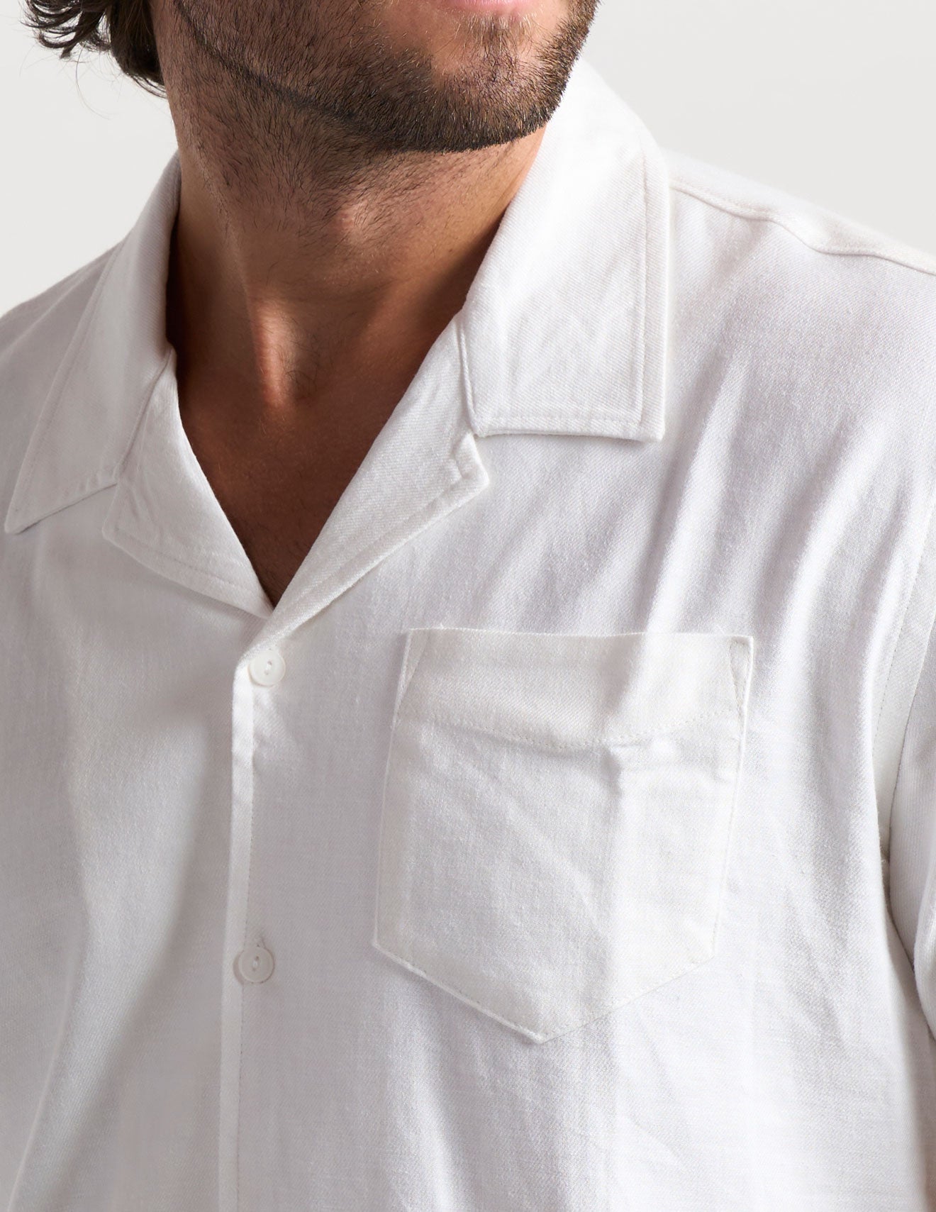 Tech Linen Camp Collar - White